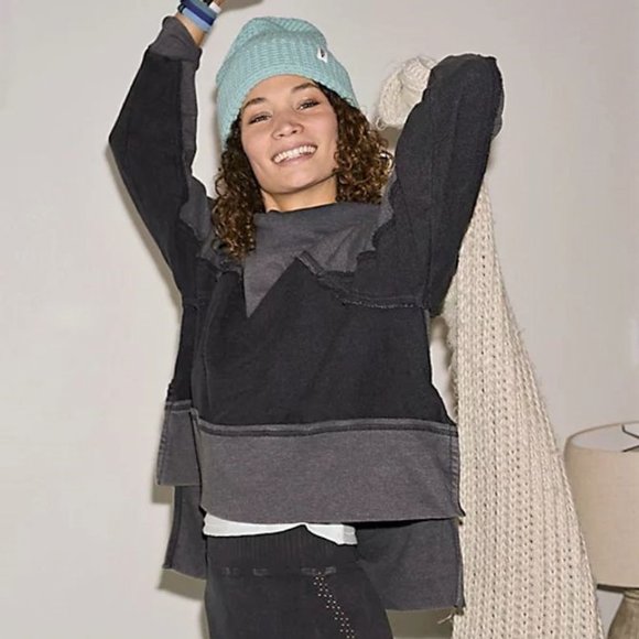 NEW FREE PEOPLE LAST CHANCE PULLOVER, MEDIUM - Picture 2 of 11